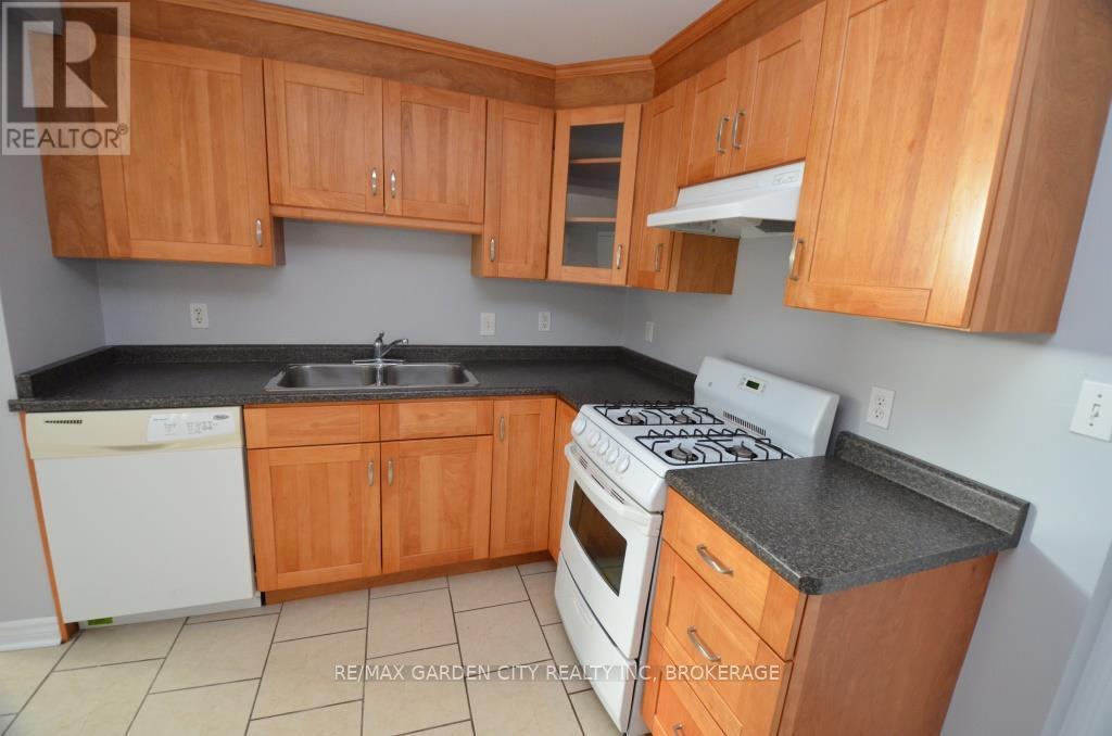 25 Ottawa Street, St. Catharines, Ontario L2R 1Z1 - Photo 17 - X13425950