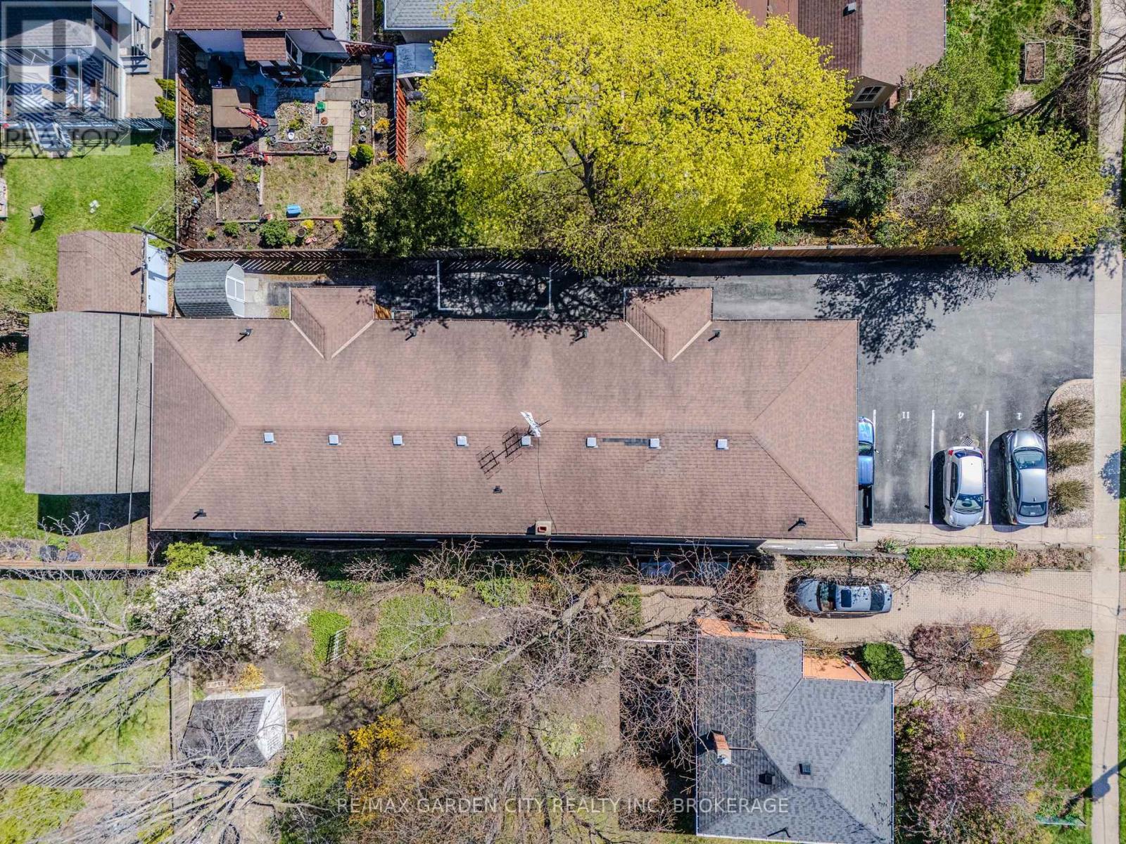 25 Ottawa Street, St. Catharines, Ontario L2R 1Z1 - Photo 4 - X13425950