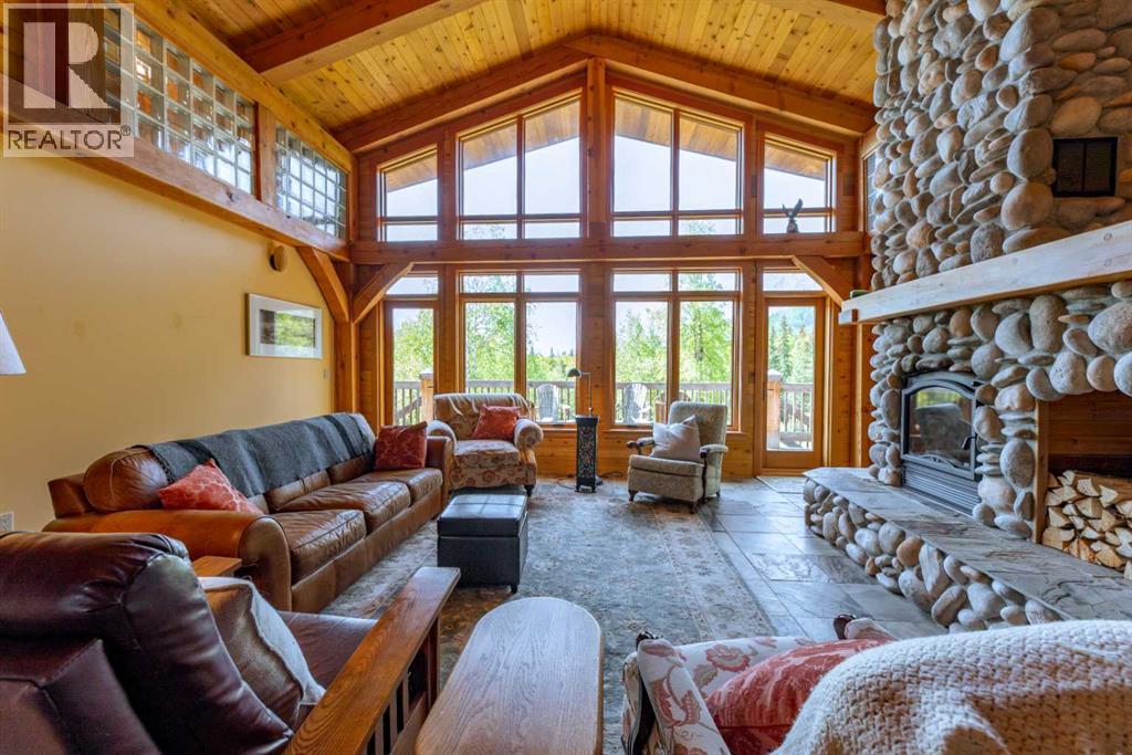 4813 Mountain Road, Brule, Alberta T0E 0C0 - Photo 2 - A2317613