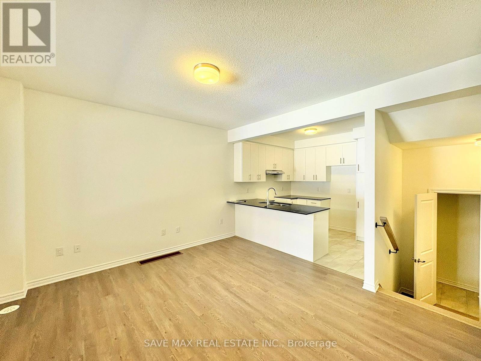 5 Thornbird Crescent, Brampton, Ontario  L6V 3N5 - Photo 6 - W13422840