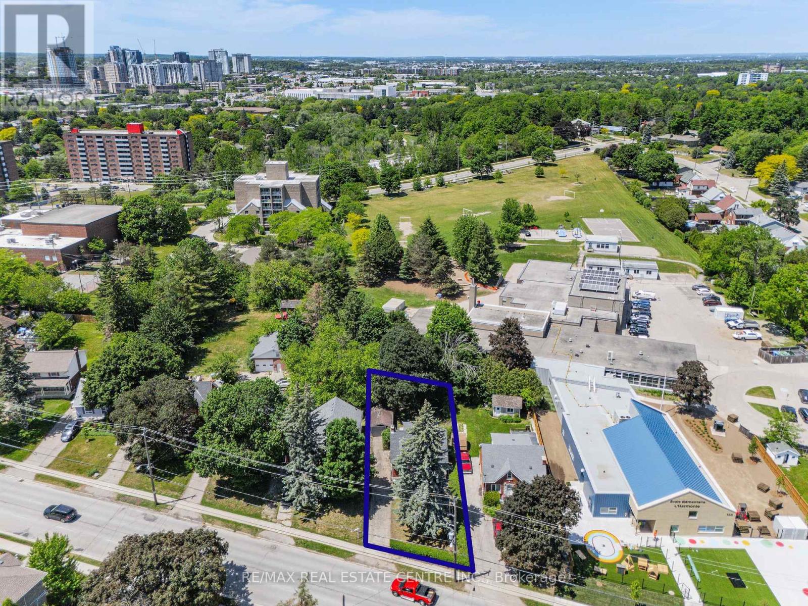 154 Bridgeport Road E, Waterloo, Ontario  N2J 2K4 - Photo 39 - X13422696