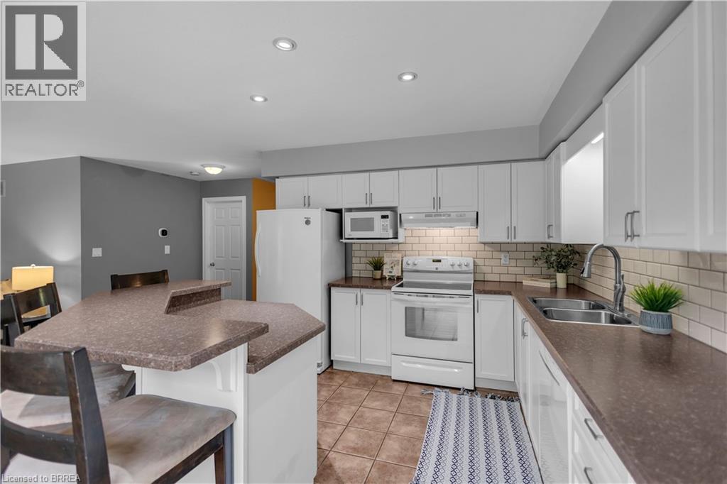 34 Maich Crescent, Brantford, Ontario  N3T 6P1 - Photo 11 - 40833989