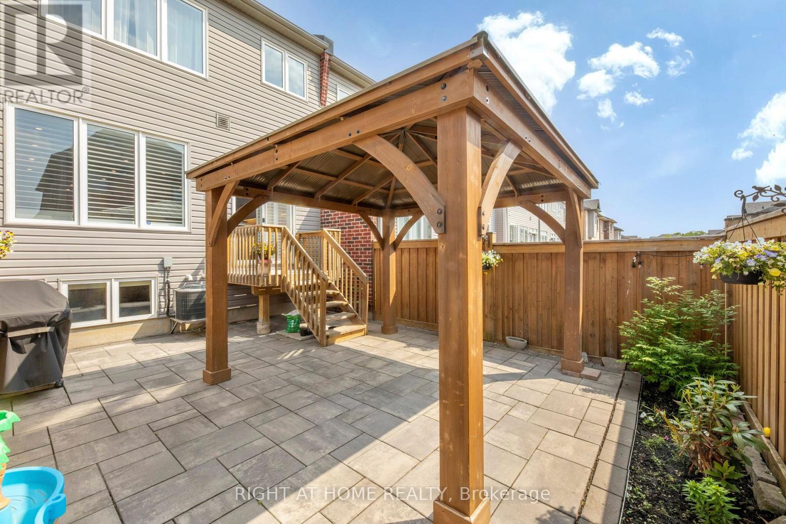 105 Alvin Pegg Drive, East Gwillimbury, Ontario  L9N 0R7 - Photo 45 - N13420916