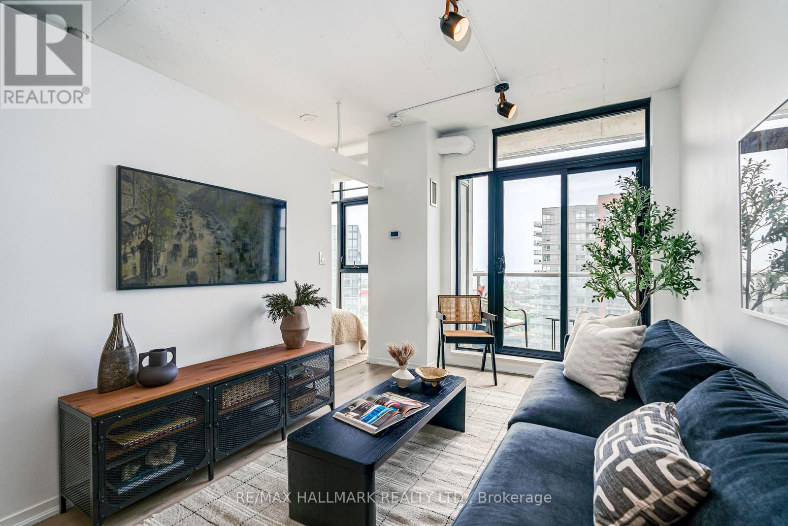 150 Sudbury Street, Toronto, Ontario  M6J 3S8 - Photo 8 - C13425904