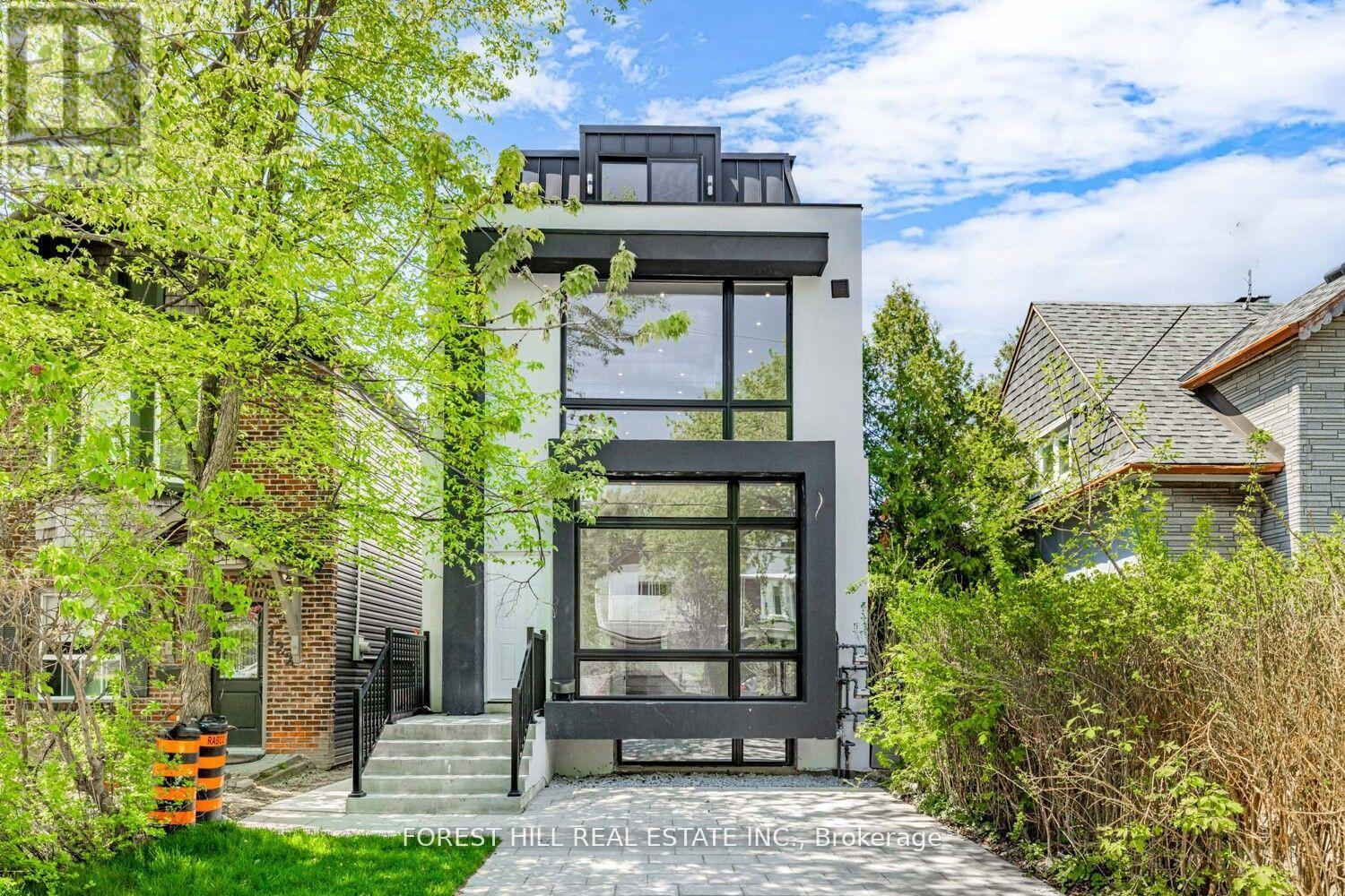 MAIN #1 - 124 KENWOOD AVENUE, Toronto, Ontario