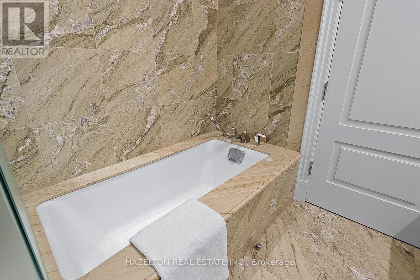 1001 - 55 Scollard Street, Toronto, Ontario  M5R 0A1 - Photo 19 - C13426074