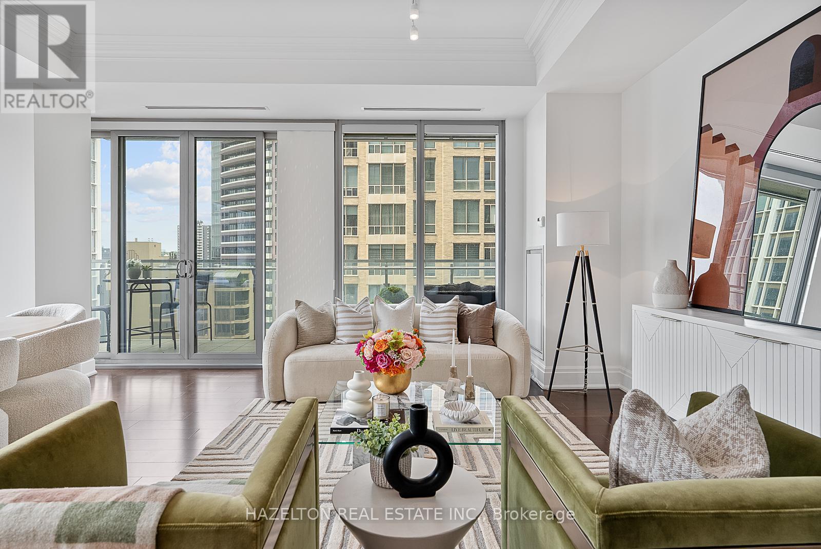 1001 - 55 Scollard Street, Toronto, Ontario  M5R 0A1 - Photo 4 - C13426074