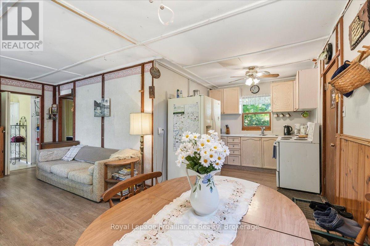398 Haigs Reach Road, Trent Hills, Ontario  K0L 1L0 - Photo 9 - X13425724