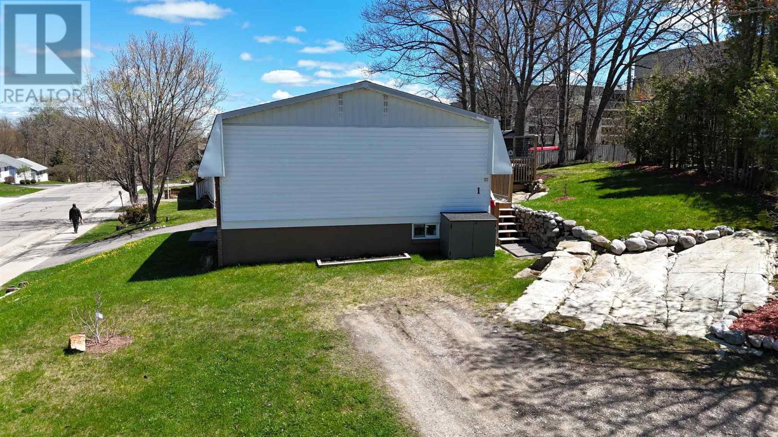 1 Gillanders Rd, Elliot Lake, Ontario  P5A 1W4 - Photo 30 - SM261096