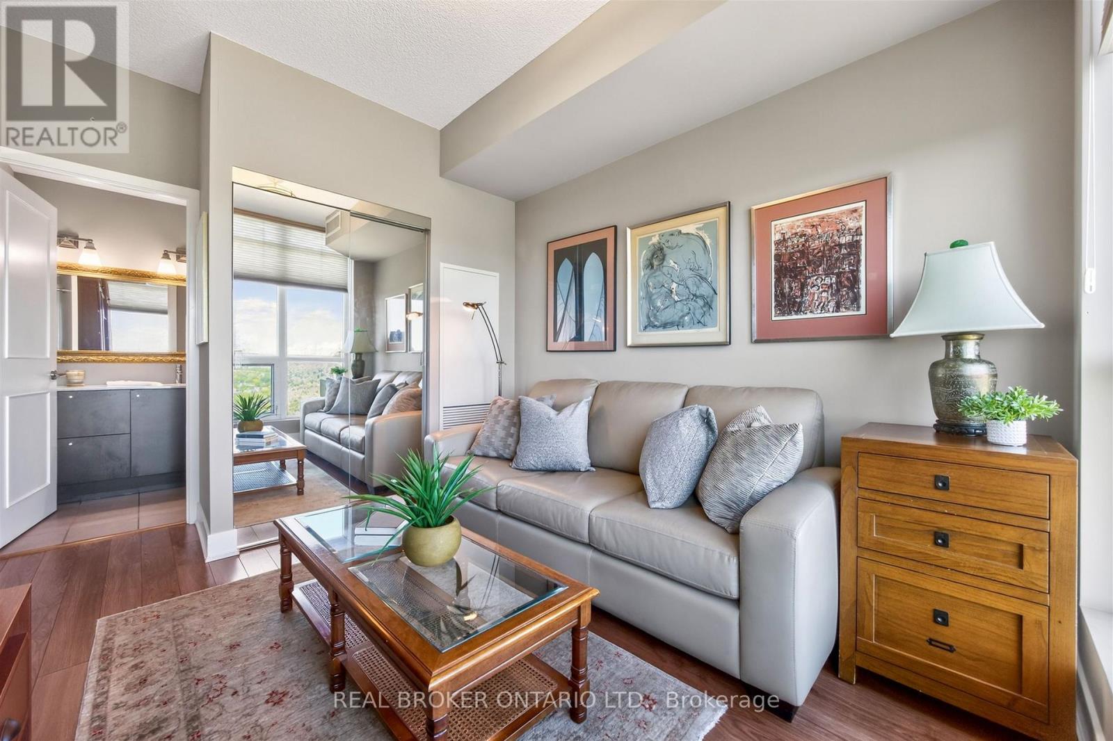 2402 - 1048 Broadview Avenue, Toronto, Ontario  M4K 2S2 - Photo 19 - E13425898