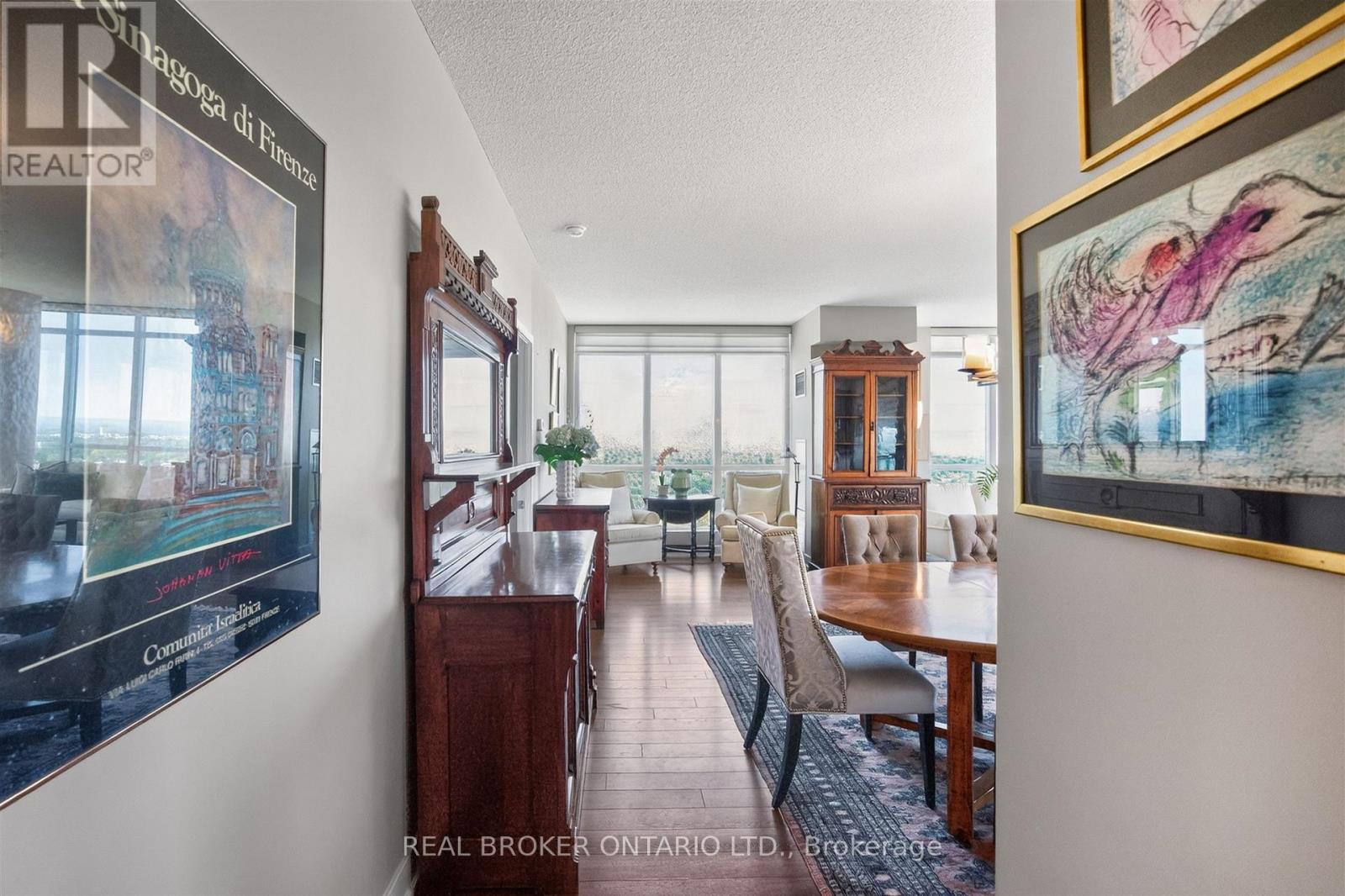 2402 - 1048 Broadview Avenue, Toronto, Ontario  M4K 2S2 - Photo 5 - E13425898