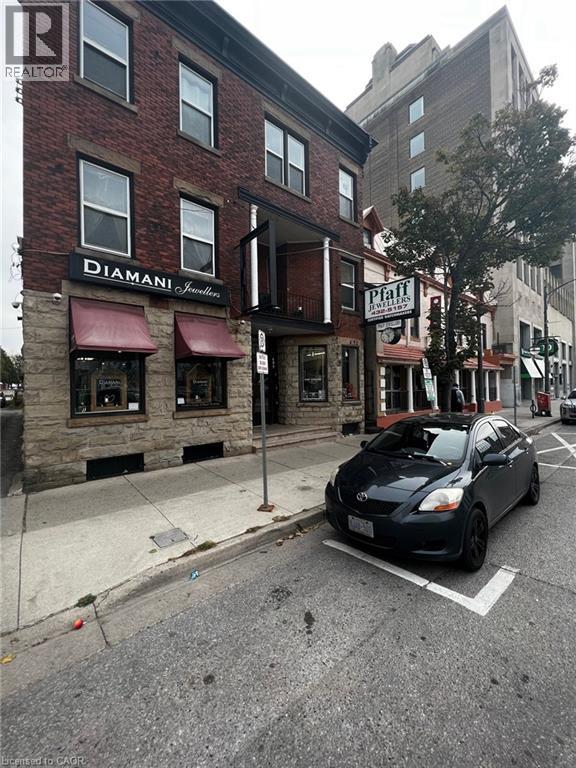 426 CLARENCE Street Unit# 1