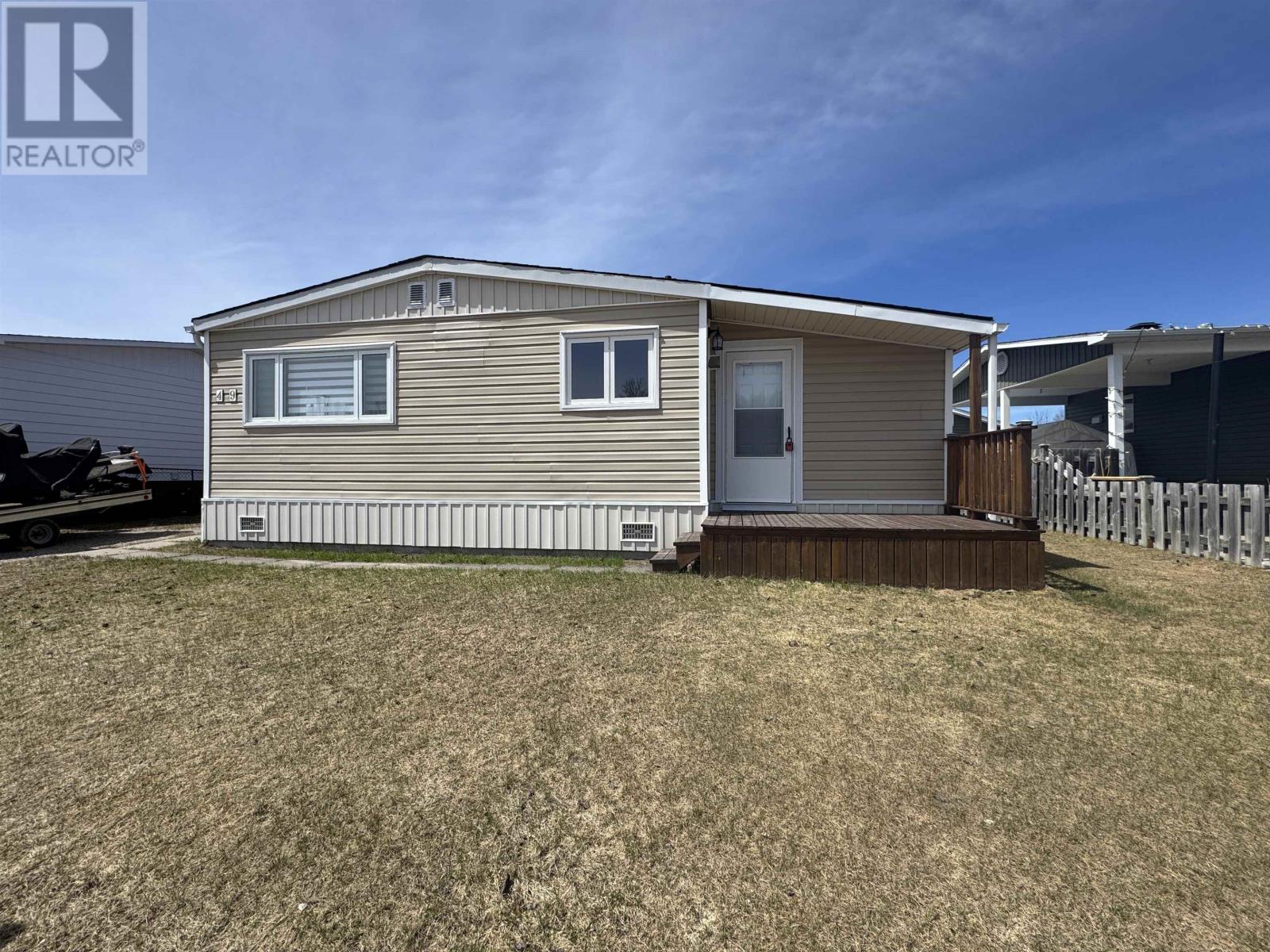 49 Otter Ave, Manitouwadge, Ontario  P0T 2C0 - Photo 2 - TB252485