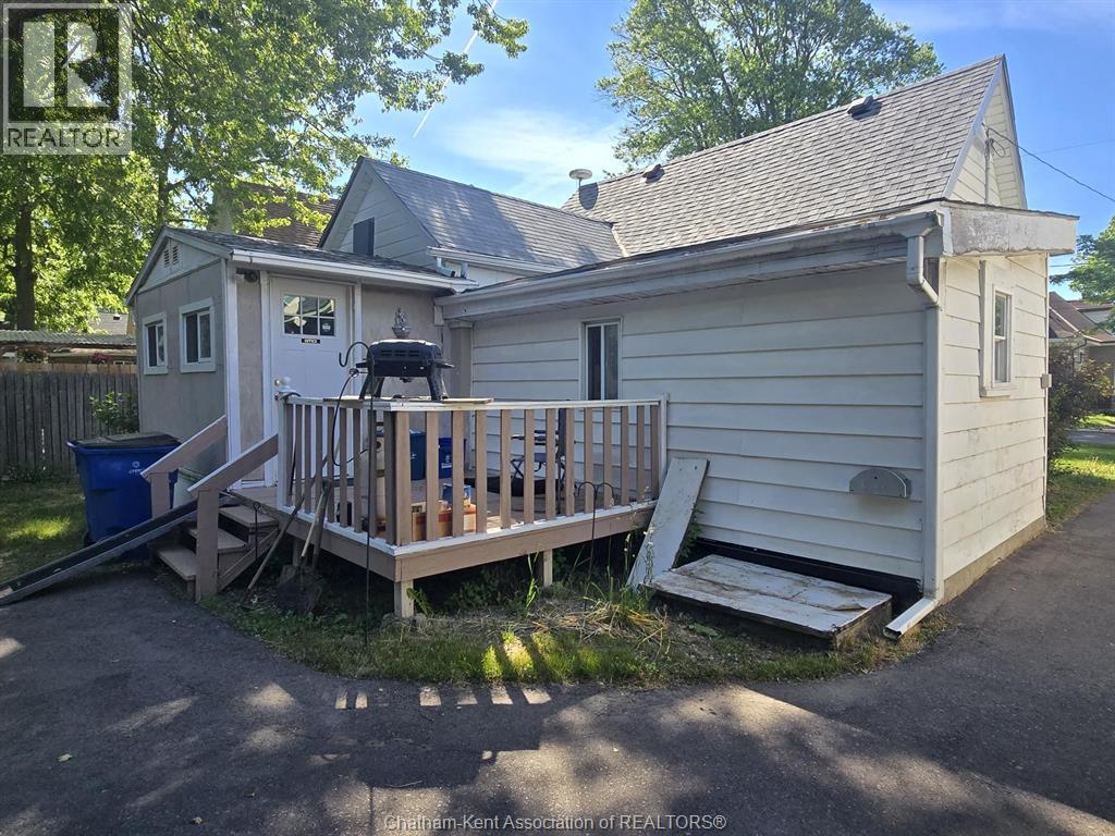 151 Wellington Street East, Chatham, Ontario  N7M 3P2 - Photo 3 - 26013462