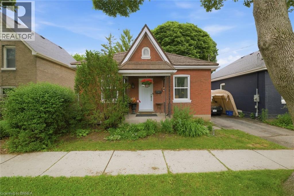 12 Brunswick Street, Brantford, Ontario  N3T 1E7 - Photo 2 - 40835886