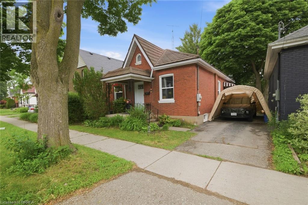 12 BRUNSWICK Street, Brantford, Ontario