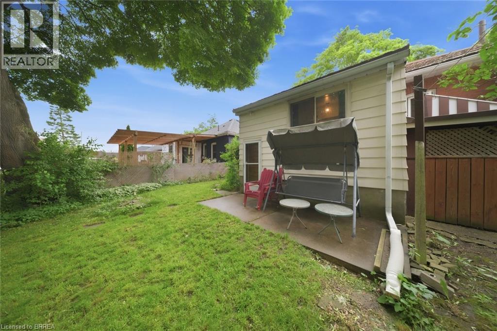 12 Brunswick Street, Brantford, Ontario  N3T 1E7 - Photo 26 - 40835886