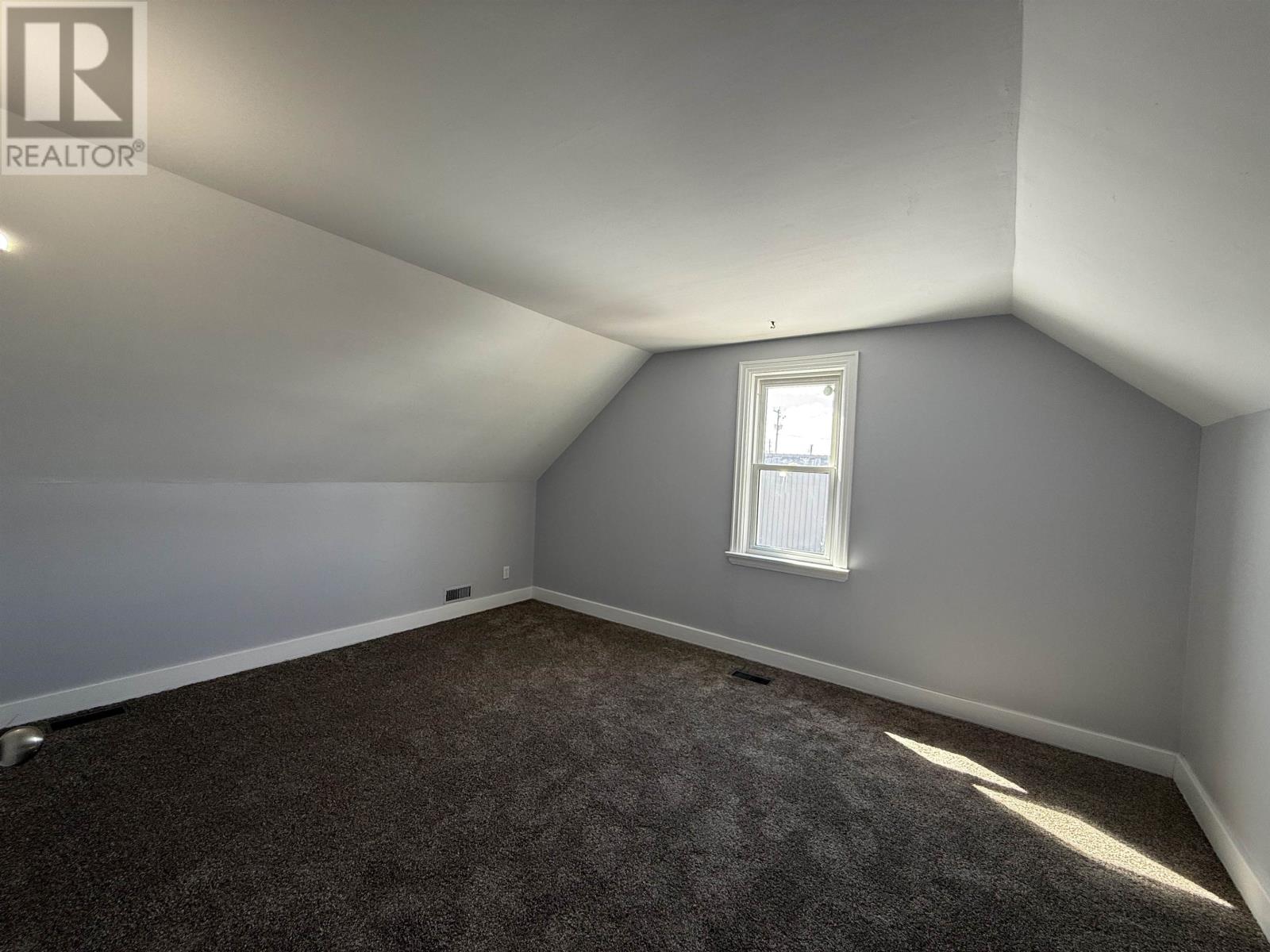 369 Cumberland St, Thunder Bay, Ontario  P7A 4P4 - Photo 10 - TB2601428