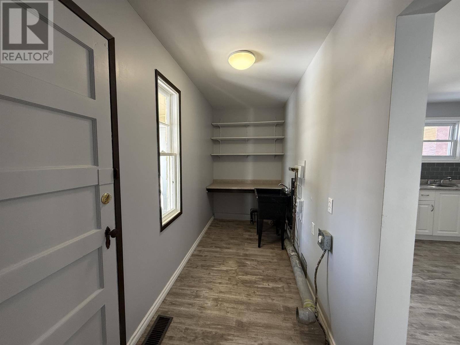 369 Cumberland St, Thunder Bay, Ontario  P7A 4P4 - Photo 3 - TB2601428