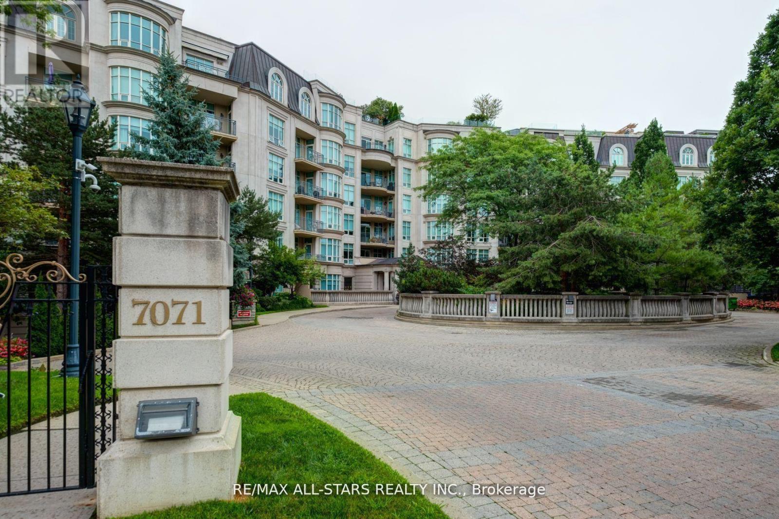 211 - 7071 BAYVIEW AVENUE, markham (bayview glen), Ontario