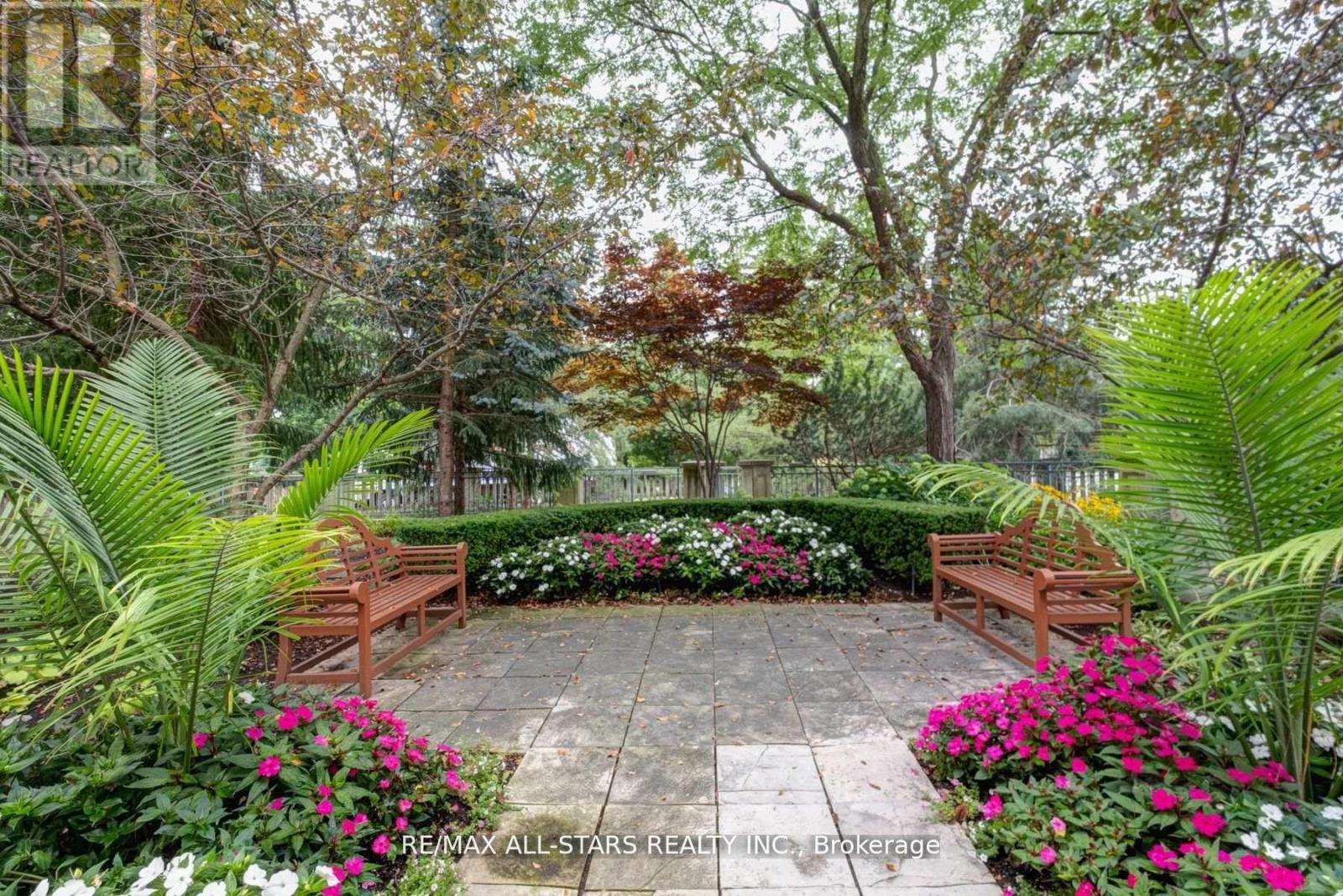 211 - 7071 Bayview Avenue, Markham (Bayview Glen), Ontario  L3T 7Y8 - Photo 17 - N13426246