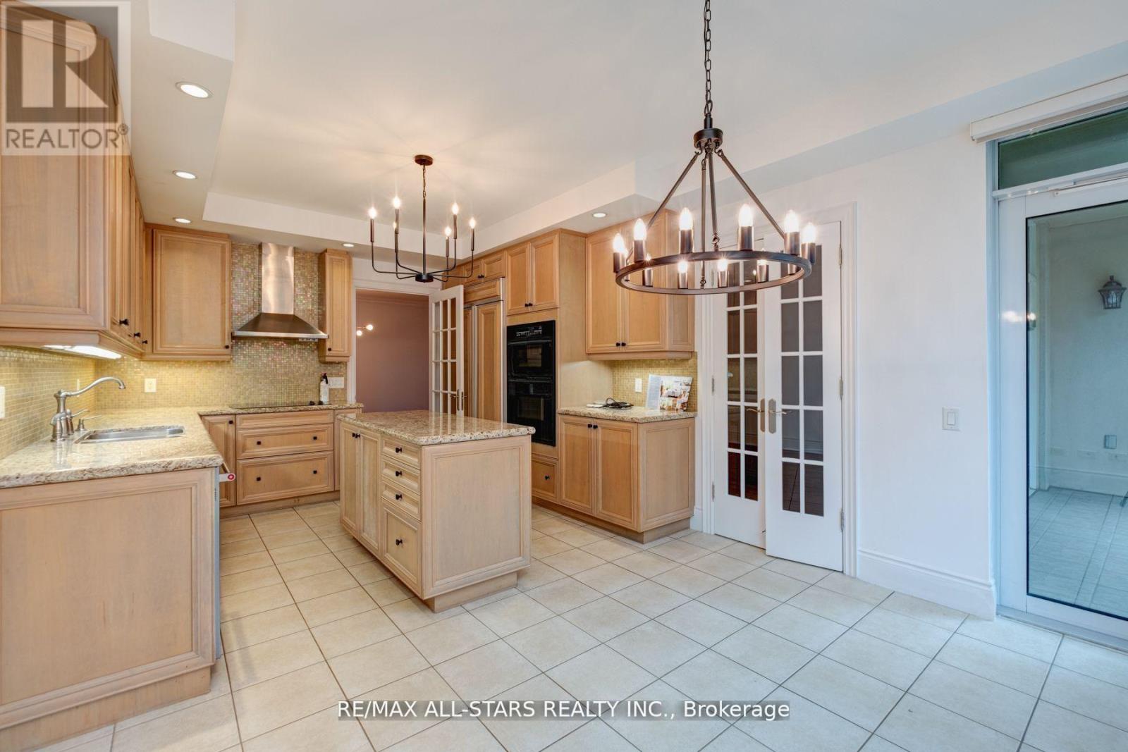 211 - 7071 Bayview Avenue, Markham (Bayview Glen), Ontario  L3T 7Y8 - Photo 27 - N13426246