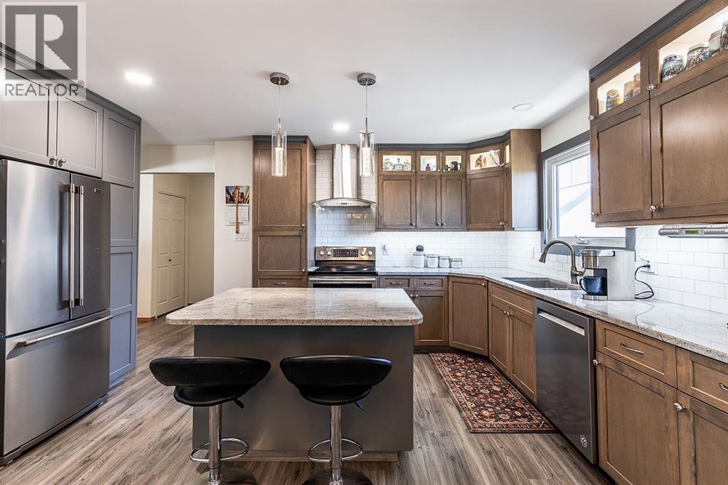 9 Rossmere Avenue Se, Medicine Hat, Alberta  T1B 2P4 - Photo 12 - A2316340