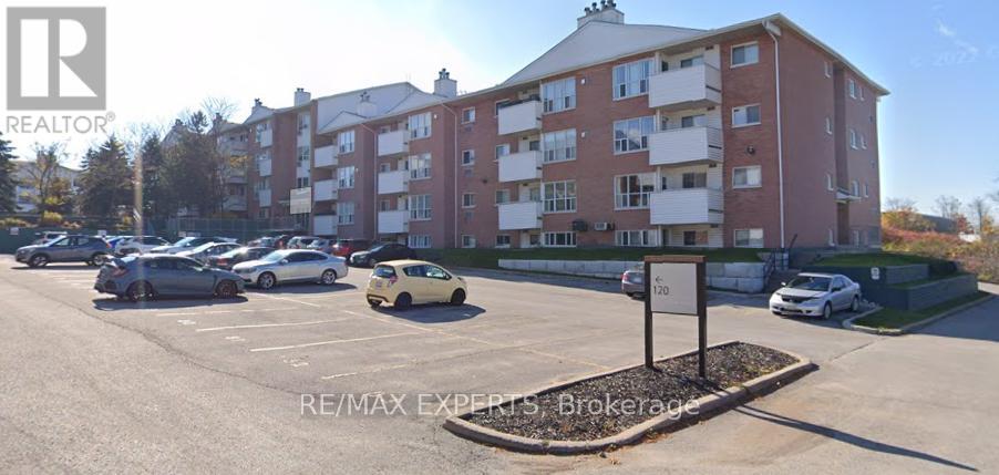 210 - 120 Bell Farm Road, Barrie (Alliance), Ontario  L4M 6J2 - Photo 1 - S13425918