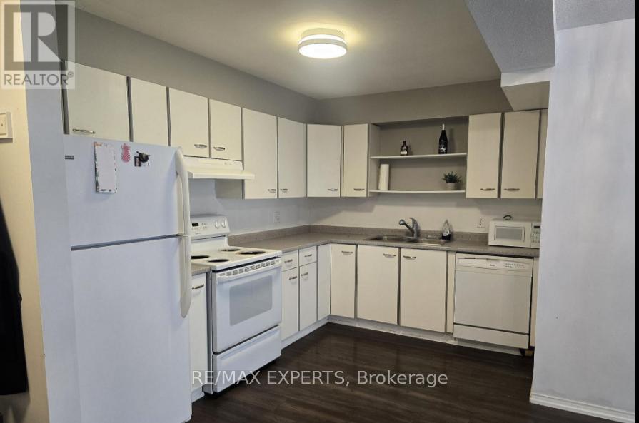 210 - 120 Bell Farm Road, Barrie (Alliance), Ontario  L4M 6J2 - Photo 2 - S13425918