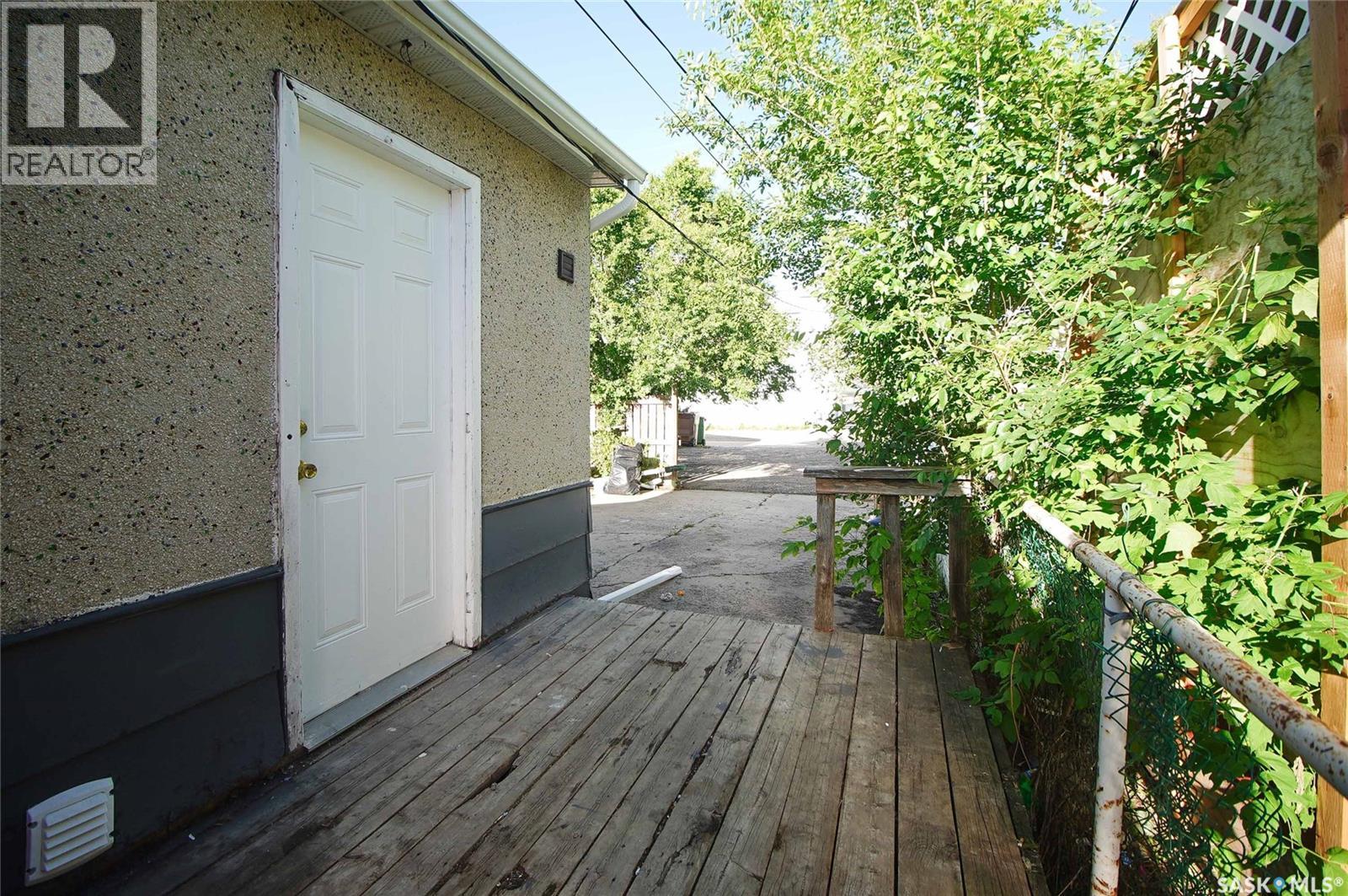 425 Montreal Street, Regina, Saskatchewan  S4R 1L4 - Photo 42 - SK038936