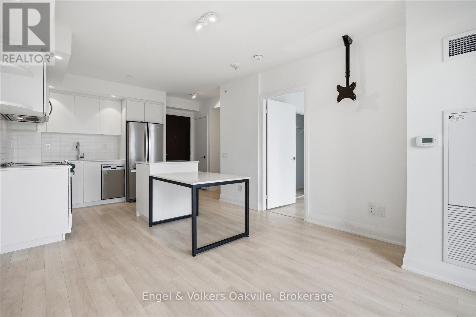 603 - 1461 Lawrence Avenue W, Toronto, Ontario  M6L 0A6 - Photo 8 - W13426274
