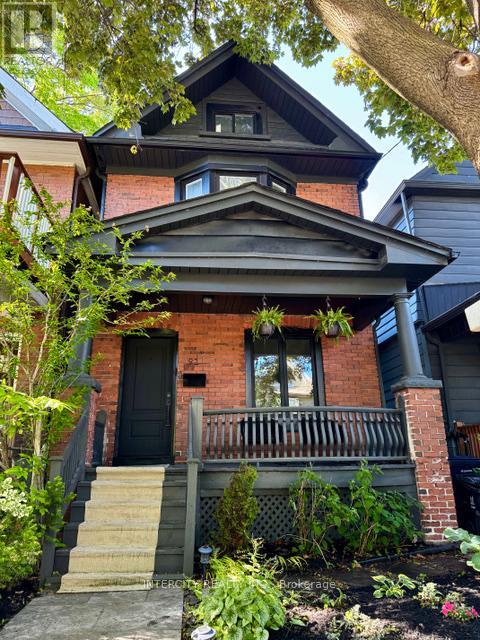92 DAGMAR AVENUE, Toronto, Ontario