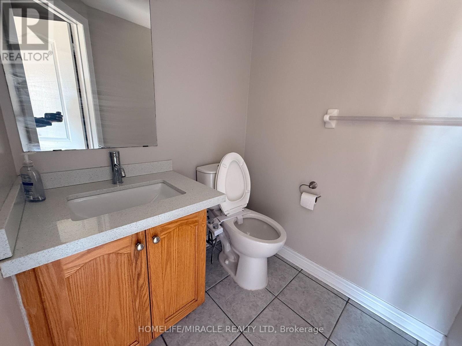 98 Marycroft (Upper) Court, Brampton, Ontario  L7A 2G4 - Photo 22 - W13425888