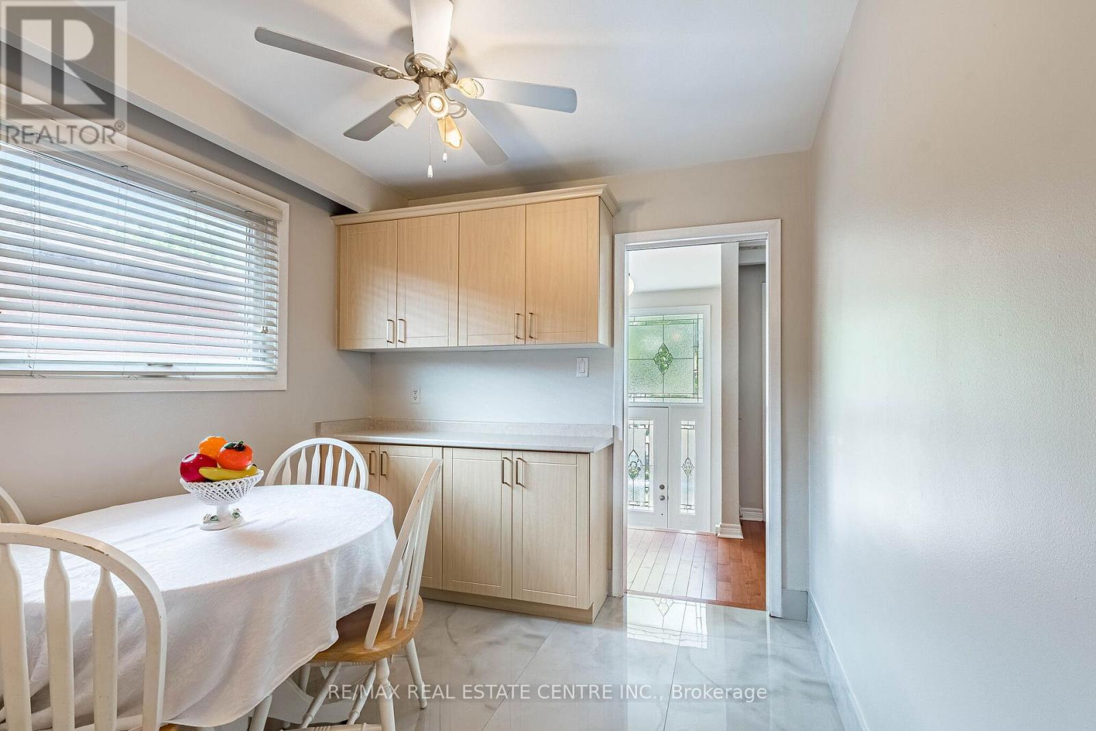 7243 Reindeer Drive, Mississauga, Ontario  L4T 2M6 - Photo 19 - W13425942