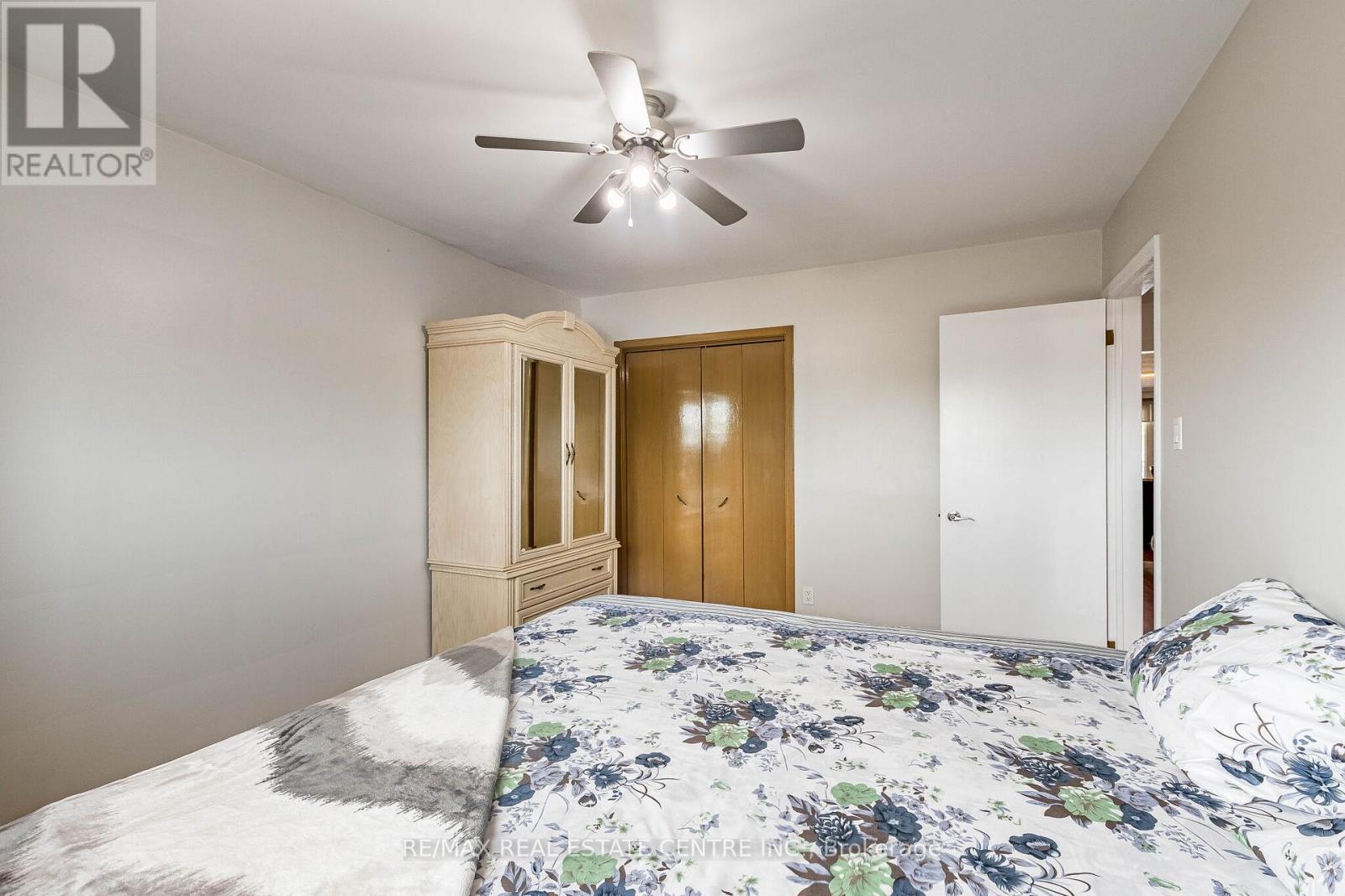 7243 Reindeer Drive, Mississauga, Ontario  L4T 2M6 - Photo 23 - W13425942