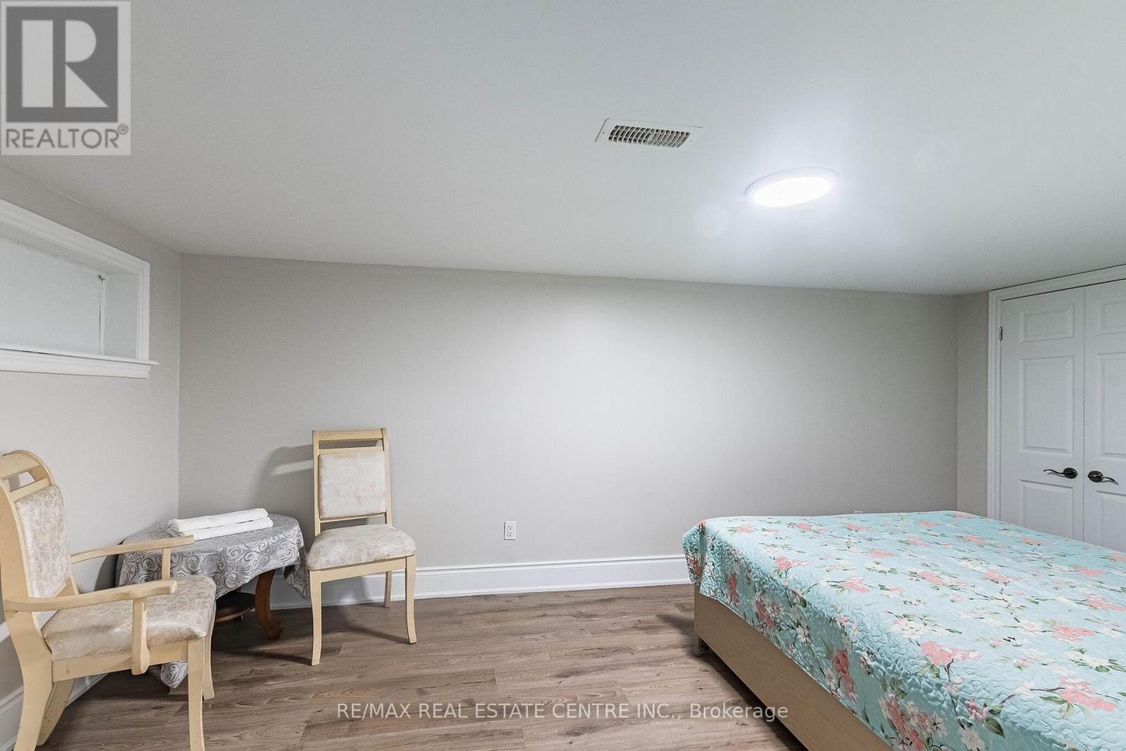 7243 Reindeer Drive, Mississauga, Ontario  L4T 2M6 - Photo 37 - W13425942