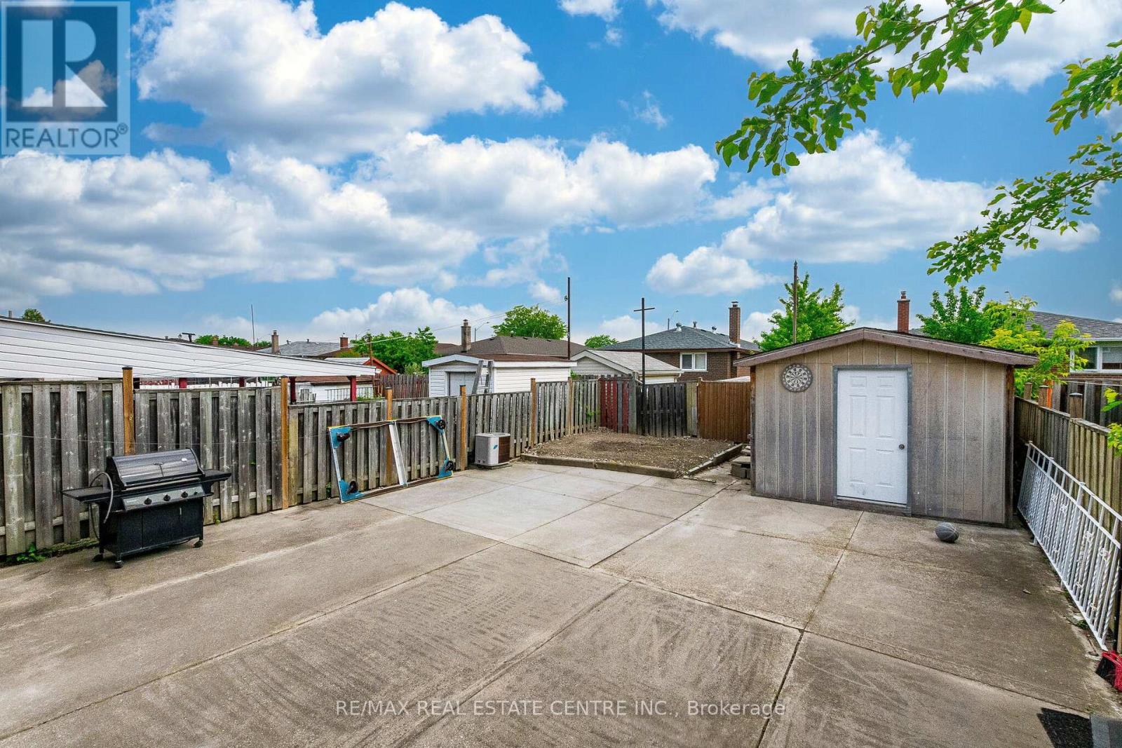 7243 Reindeer Drive, Mississauga, Ontario  L4T 2M6 - Photo 48 - W13425942
