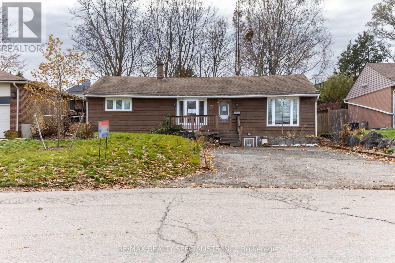 70 BYTHIA STREET, Orangeville, Ontario
