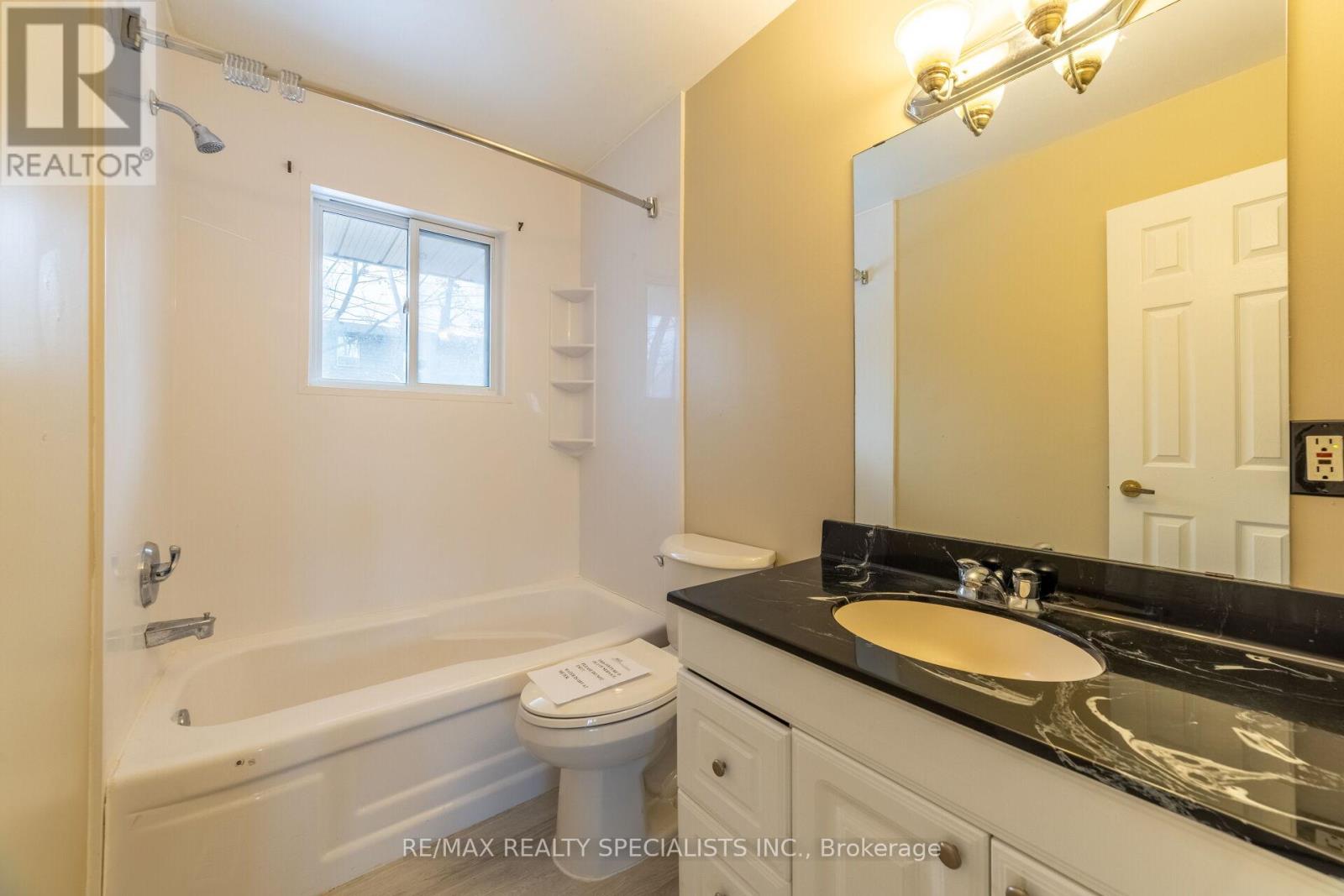 70 Bythia Street, Orangeville, Ontario  L9W 2S5 - Photo 17 - W13426018