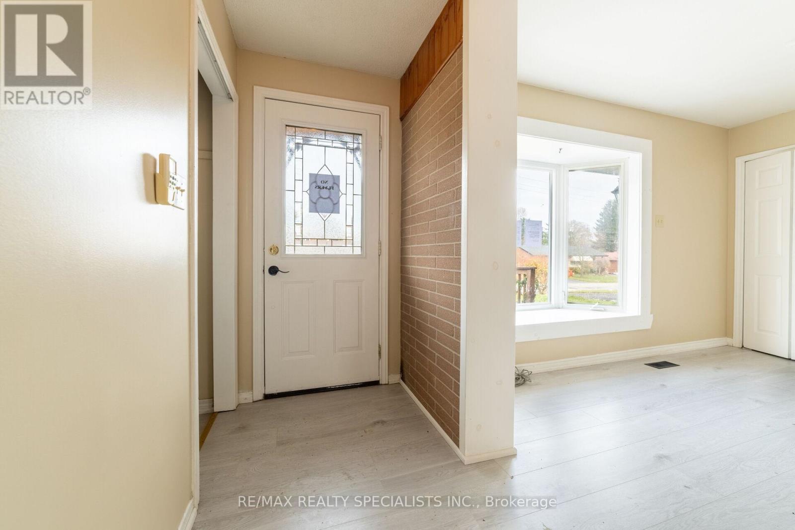 70 Bythia Street, Orangeville, Ontario  L9W 2S5 - Photo 5 - W13426018
