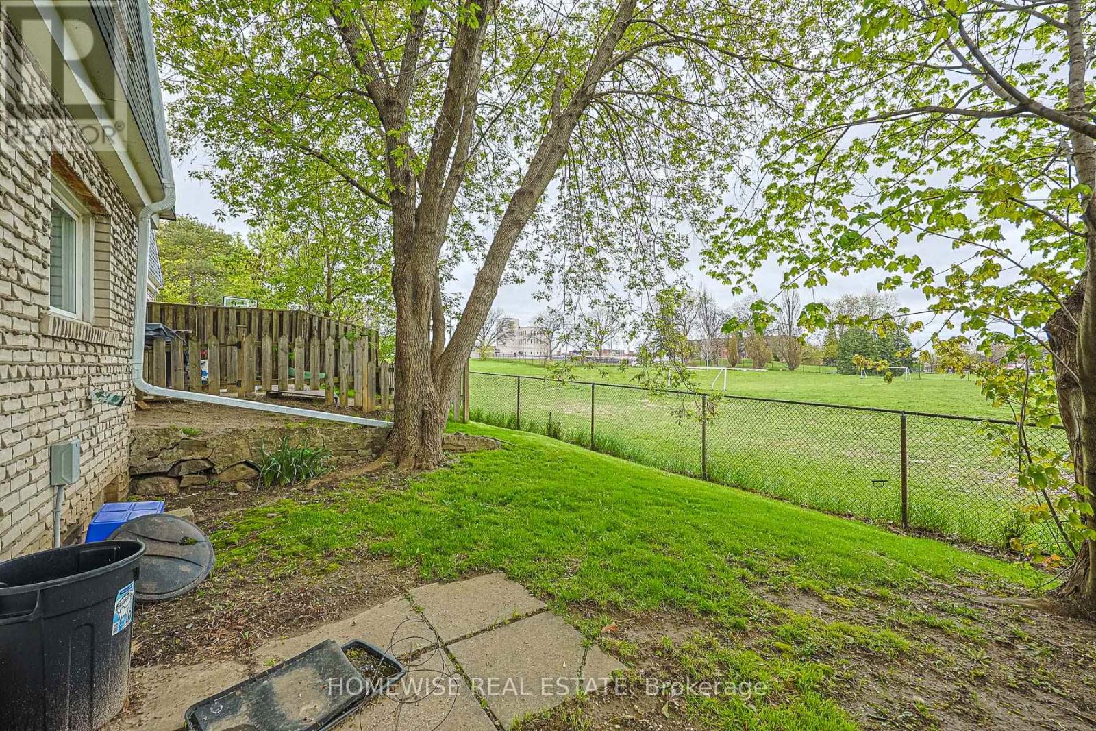 40 - 1350 Winding Trail, Mississauga, Ontario  L4Y 2T8 - Photo 37 - W13426114