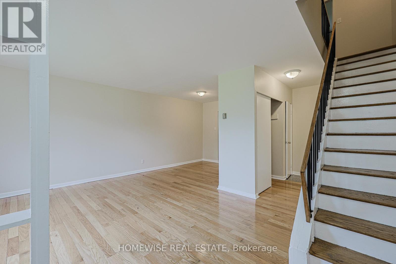 40 - 1350 Winding Trail, Mississauga, Ontario  L4Y 2T8 - Photo 4 - W13426114