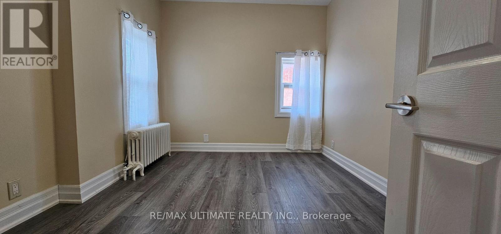 2nd Floor - 3 Kane Avenue, Toronto, Ontario  M6N 3M7 - Photo 11 - W13426134