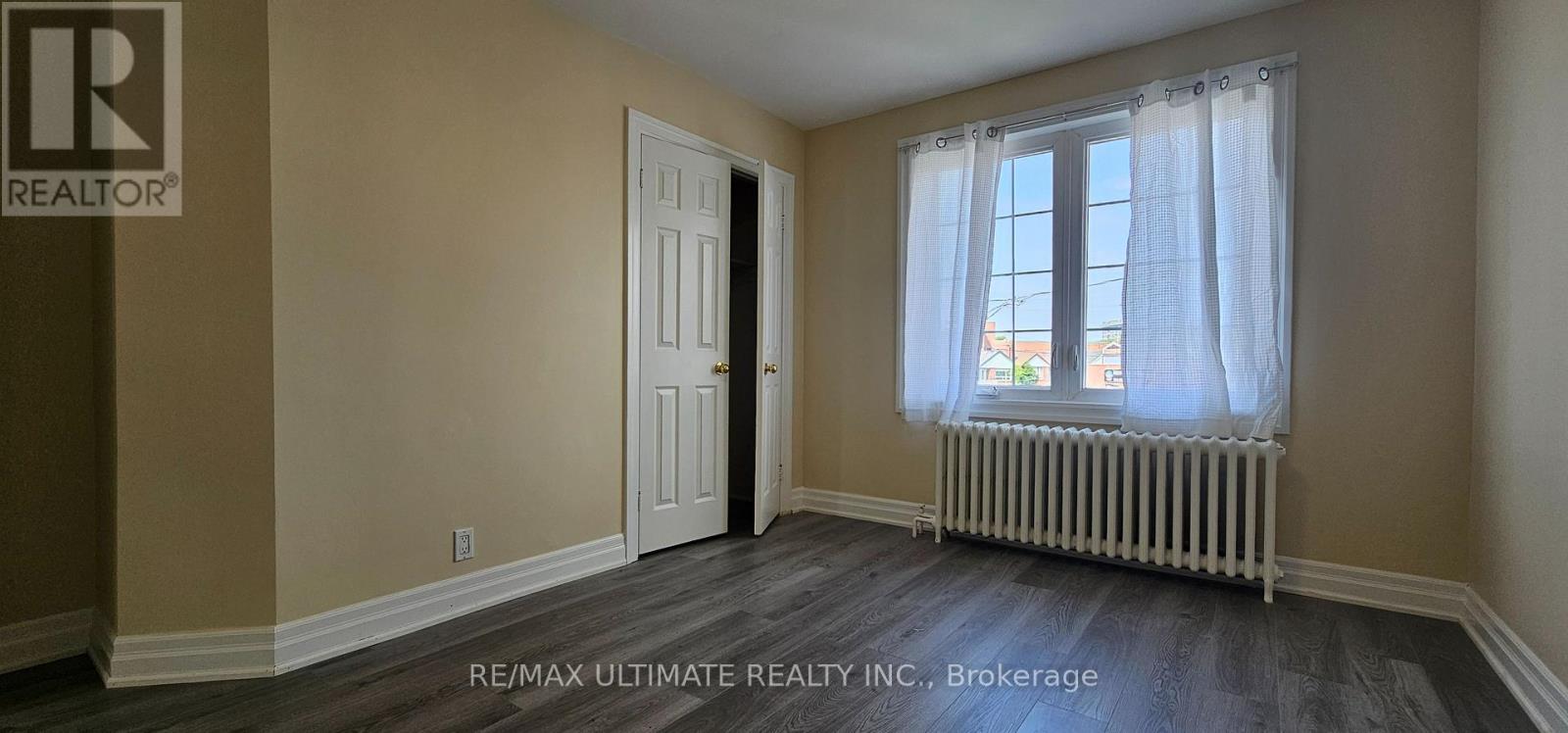2nd Floor - 3 Kane Avenue, Toronto, Ontario  M6N 3M7 - Photo 5 - W13426134