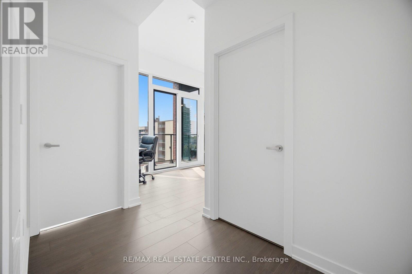 809 - 28 Ann Street, Mississauga, Ontario  L5G 0E1 - Photo 4 - W13426242