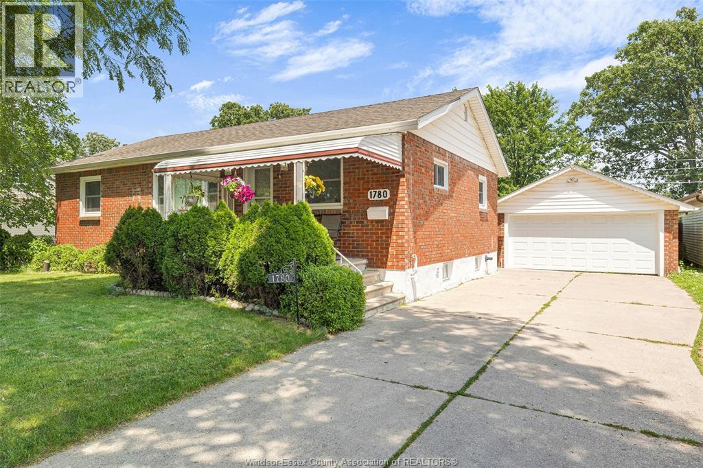 1780 FORD BOULEVARD, Windsor, Ontario