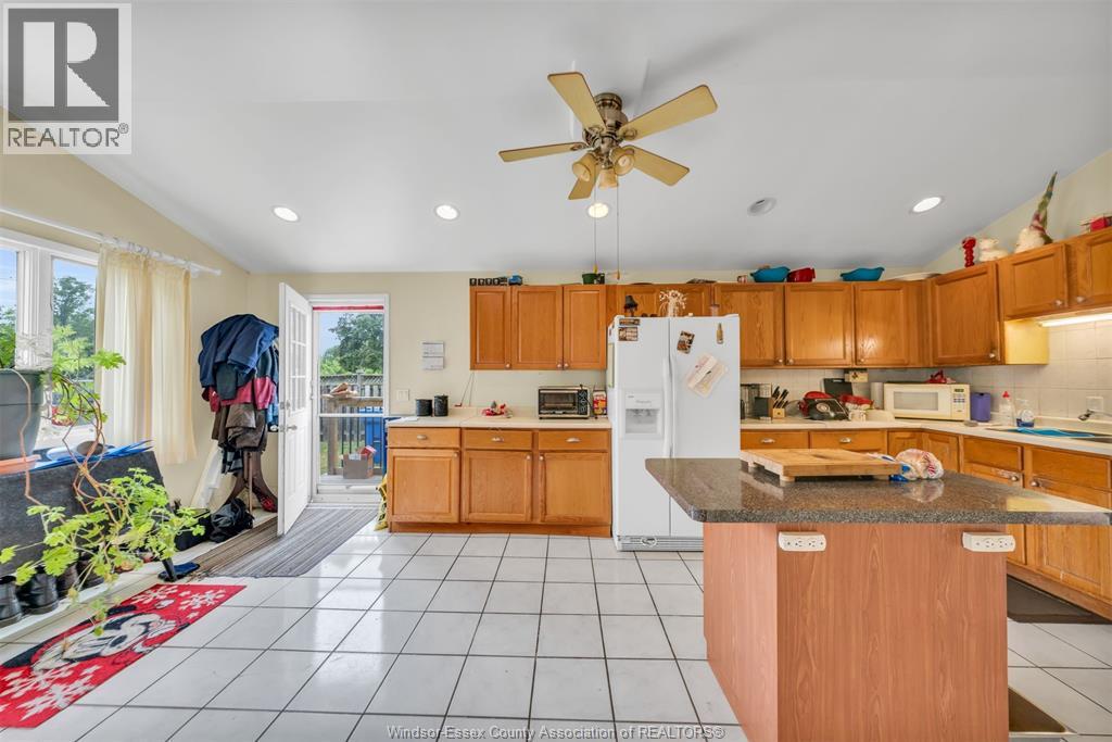 126 Mcleod, Amherstburg, Ontario  N9V 2Y8 - Photo 16 - 26013586