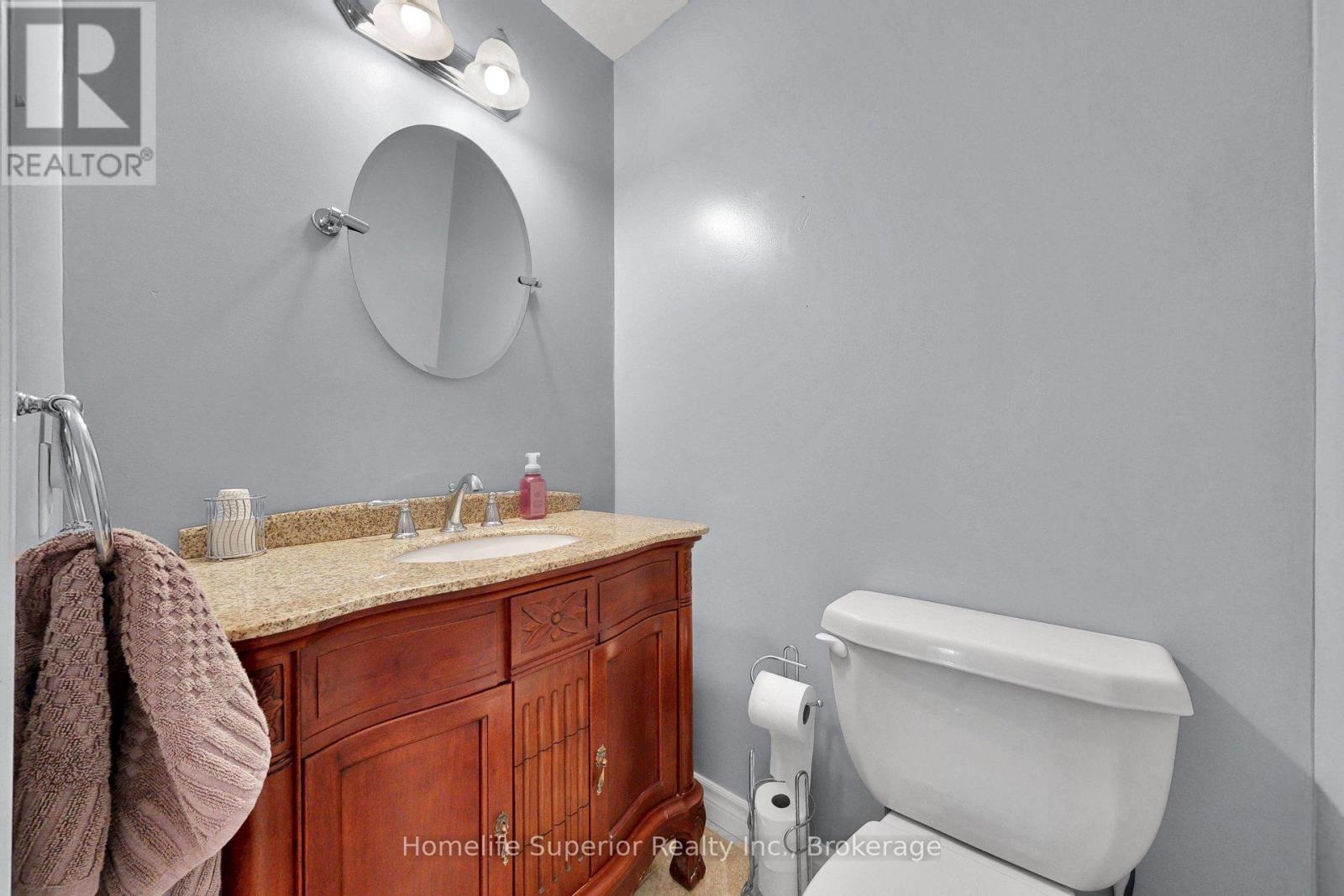 1057 Exeter Street, Oshawa, Ontario  L1G 7G9 - Photo 11 - E13426314