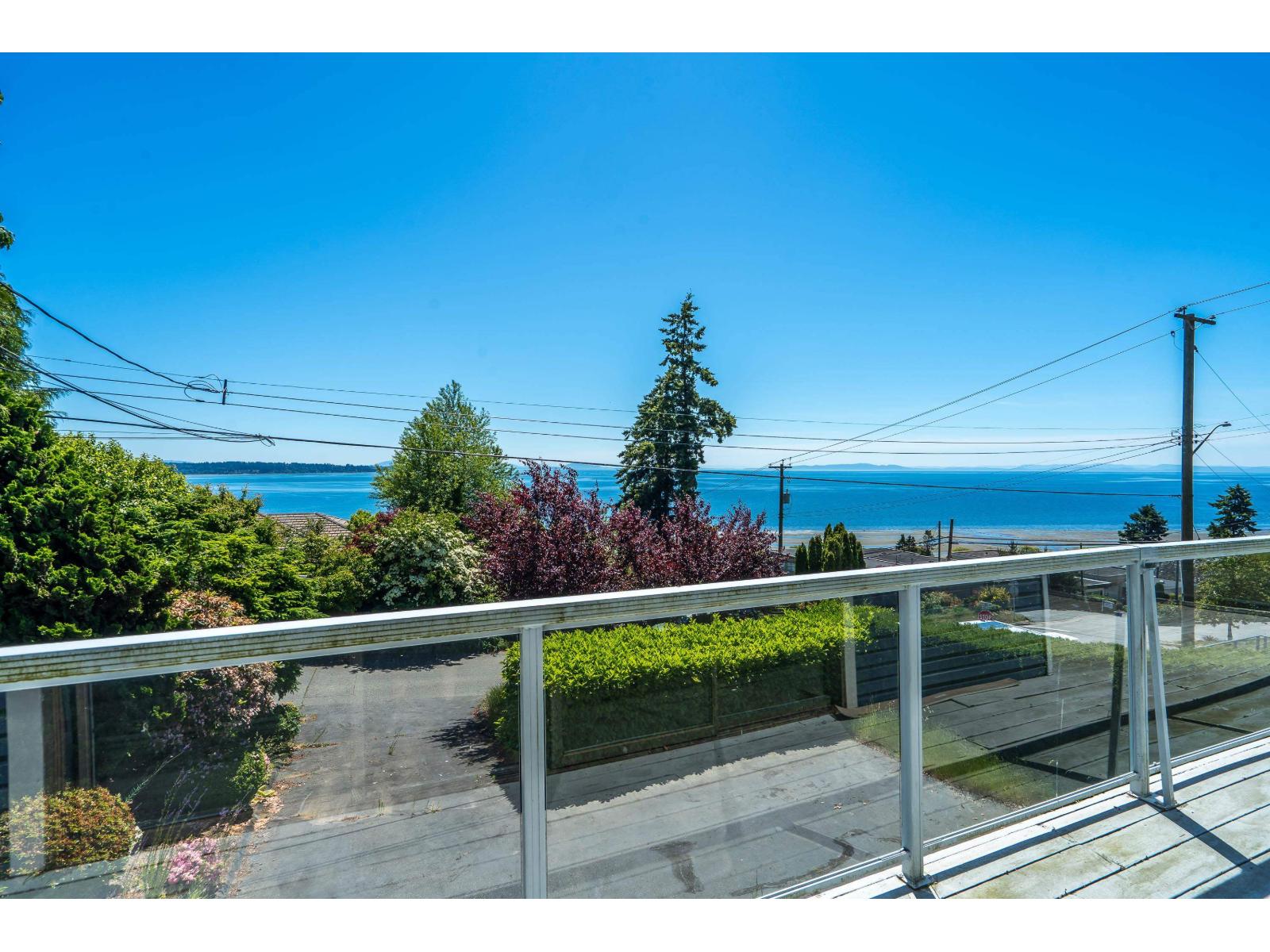 14815 Hardie Avenue, White Rock, British Columbia  V4B 2H6 - Photo 5 - R3131830