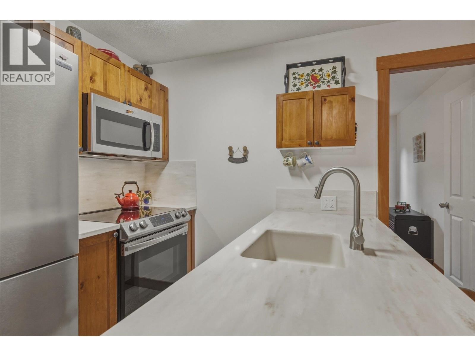 325 4660 Blackcomb Way, Whistler, British Columbia  V0N 1B4 - Photo 12 - R3133127